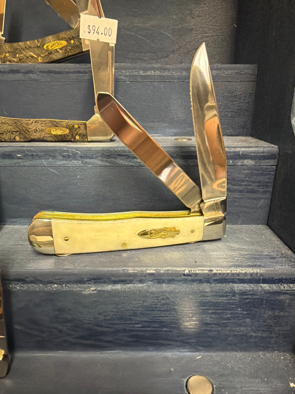 Natural Bone Smooth Trapper (6254 SS)