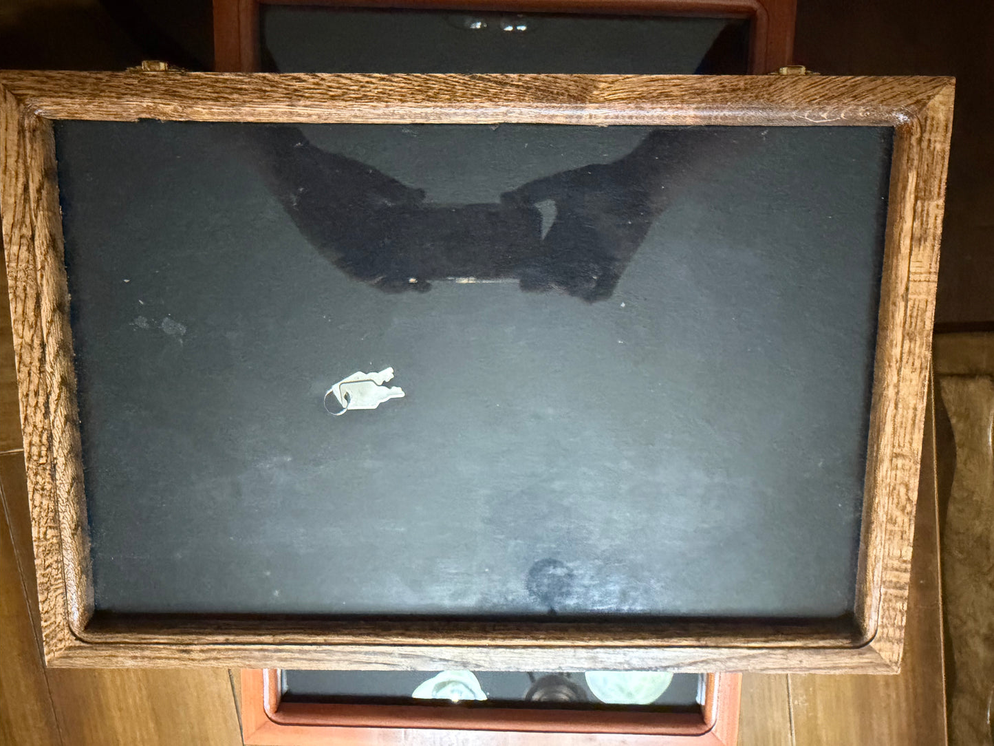 Knive Displays
