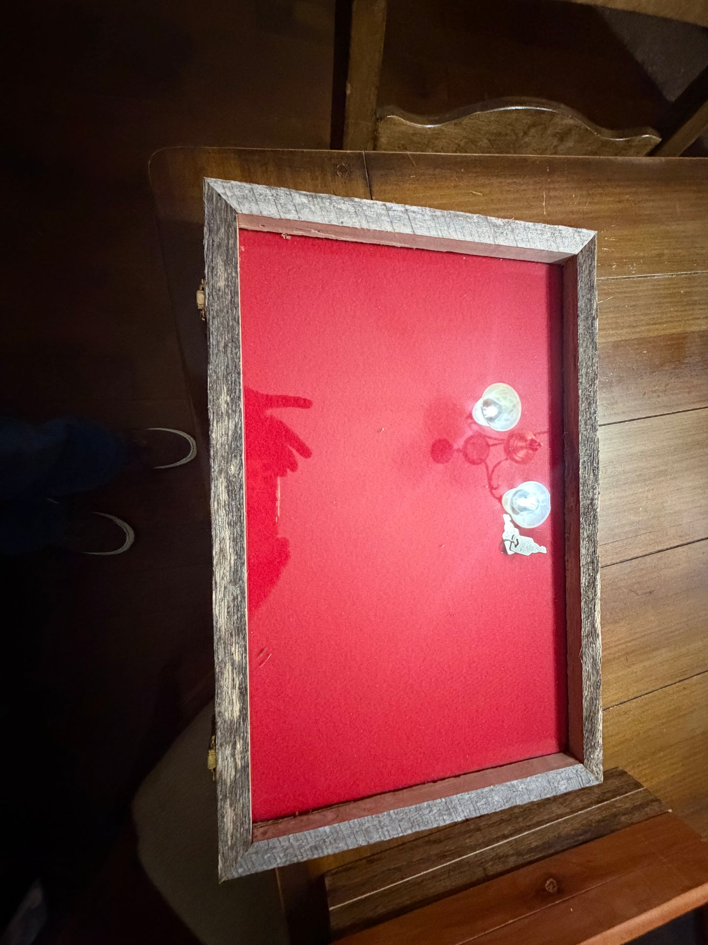 Knive Displays