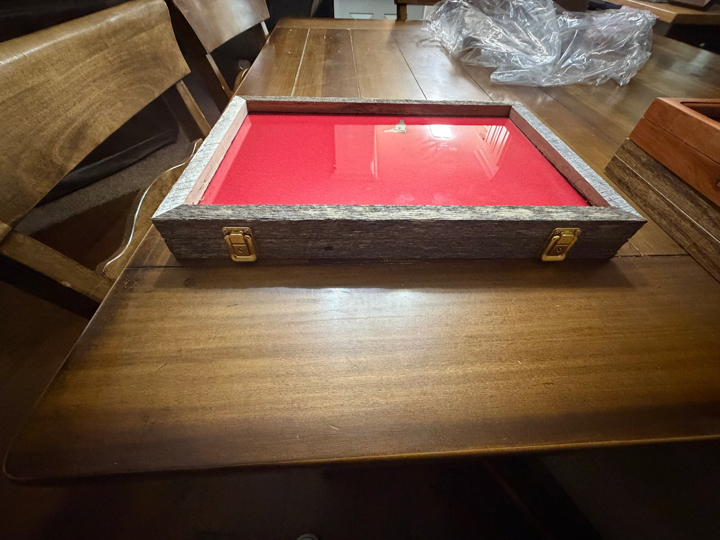 Knive Displays